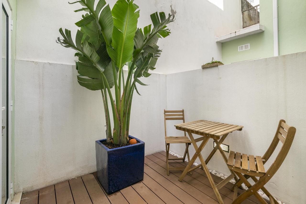 Whome Chic 1-Bed W/ Patio Perfect To Explore Lisboa Exteriér fotografie